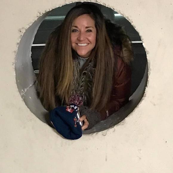 Meet your Posher, Barbara - Picture 1 of 1